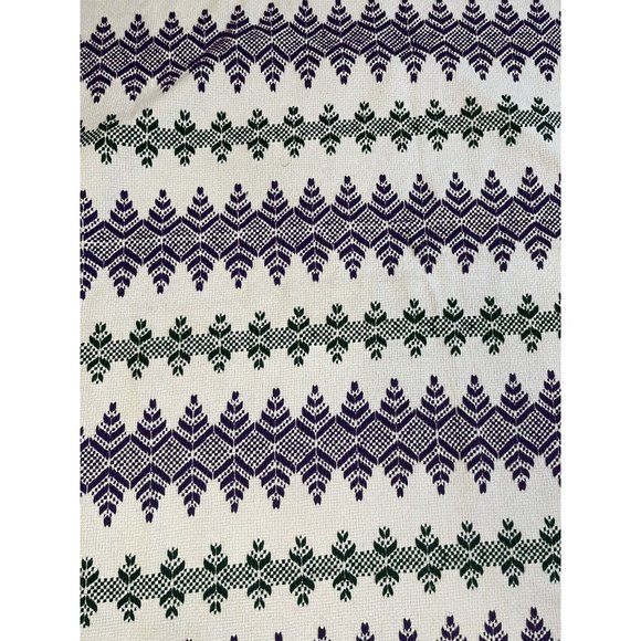 Embroided Yarn Blanket Green Purple Diamond Leaf 50 x 58 in plus Fringe - Picture 5 of 13